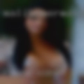 Rooms women threesome